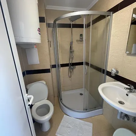 アパート генезис