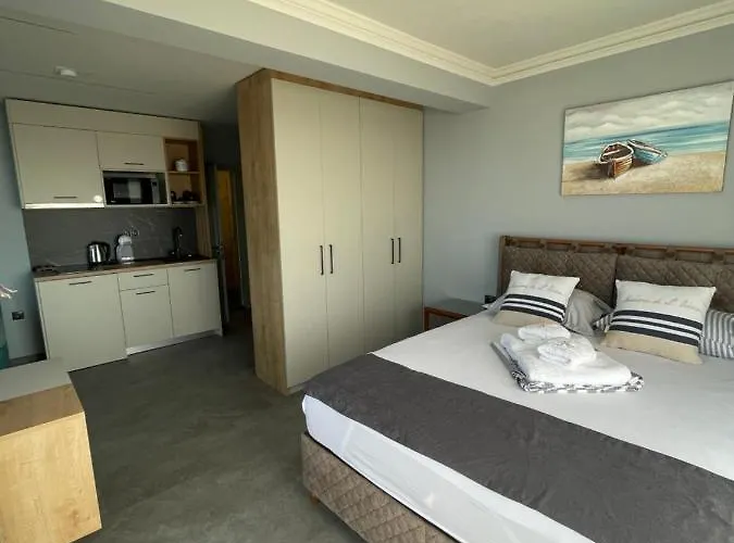 генезис * Achtopol