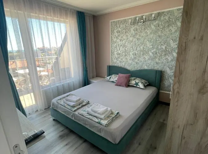 генезис Apartment *